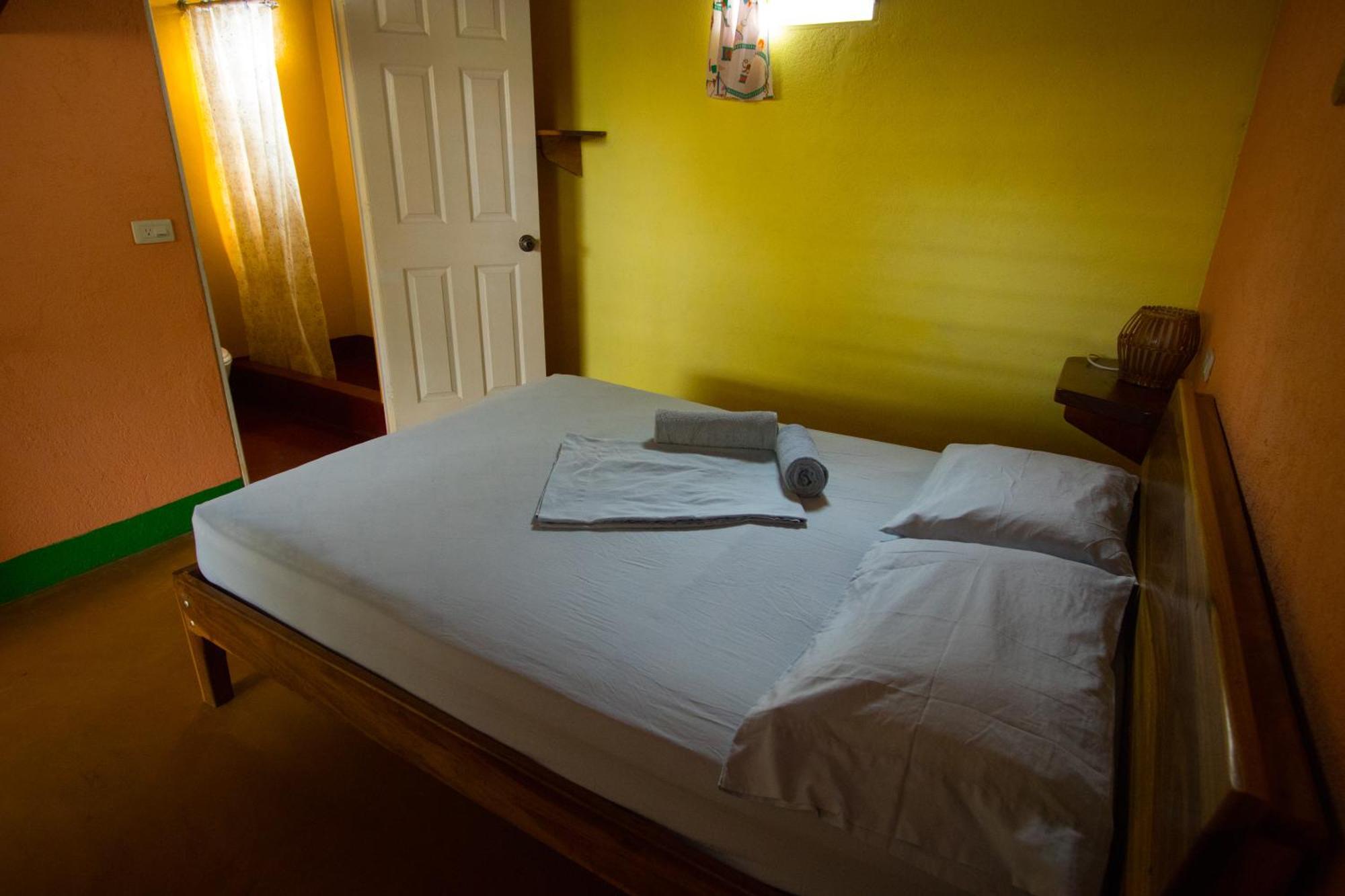 Hostel Life Is Good Moyogalpa Exterior photo